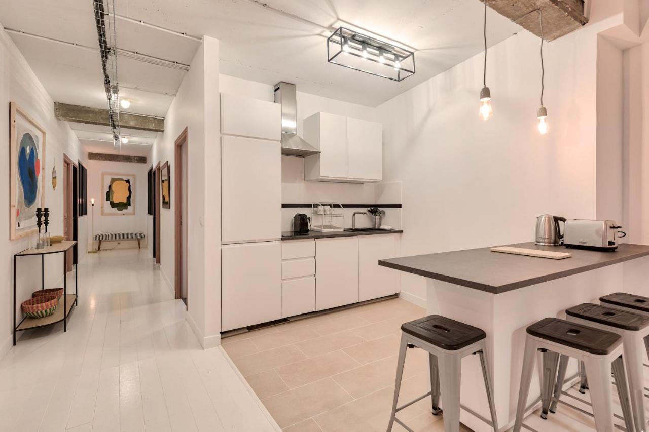 Artist And Design Loft - 10 Guests - 5 Min From Metro Appartement Parijs Buitenkant foto